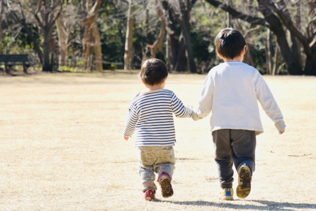 自分でパンツやズボンをはくようになる裏ワザ